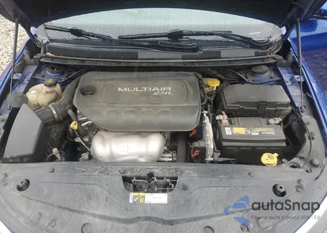 2015 Chrysler 200 Limited z USA, uszkodzony, nr VIN 1C3CCCAB4FN682032